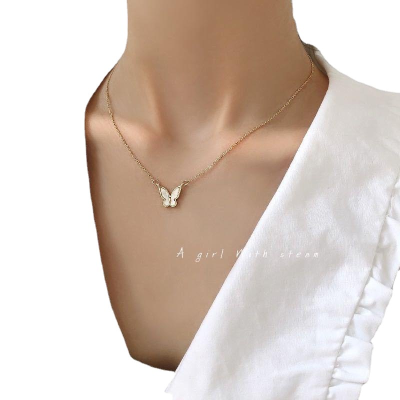 Vòng cổ Hình Bướm Ba Chiều Đính Ngọc Trai Phong Cách Hàn Quốc Dành Cho Nữ