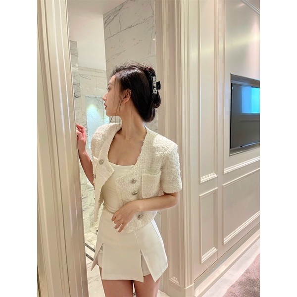 SET ÁO DẠ NÚT + CHÂN VÁY TRẮNG XẺ