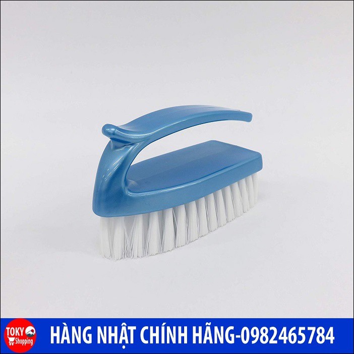 Bàn chải giặt quần áo có tay cầm Hàng Nhập Khẩu Từ Nhật