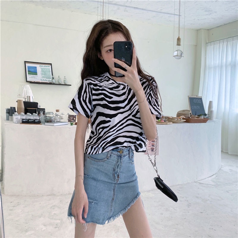 Áo Thun Ngắn Tay Dáng Rộng Họa Tiết Ngựa Vằn Cá Tính Theo Phong Cách Mùa Hè Dành Cho Nữ