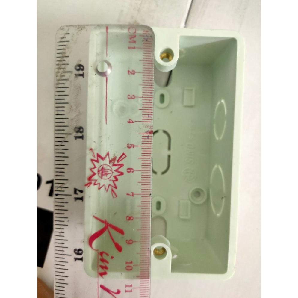 Đế âm đơn chống cháy dùng cho mặt chữ nhật SINO S2157