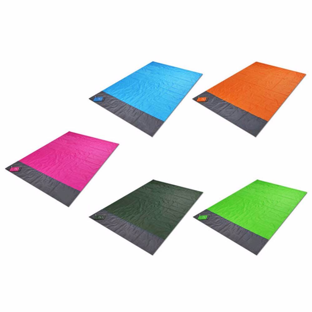 Thảm trải dã ngoại chống thấm nước kích thước 200x210cm