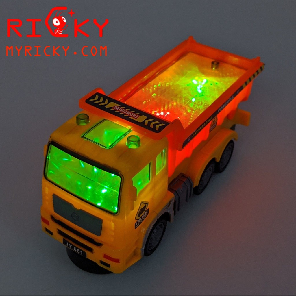 Xe tải chạy pin có nhạc đèn TRUCK 4D