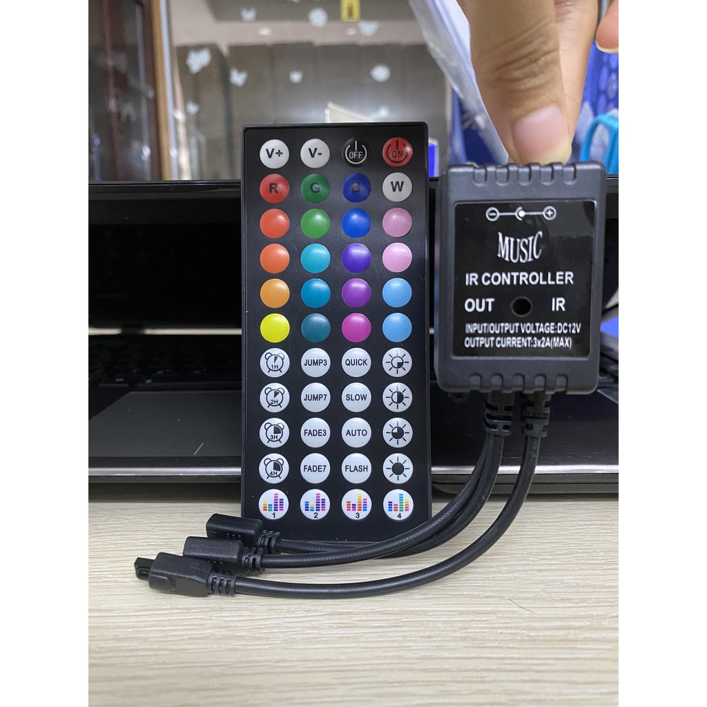 [ 44 phím ] Bộ Remote Điều Khiển Led RGB IR44 Cảm Biến Thu Âm Thanh Nháy Theo Nhạc 2 đầu ra