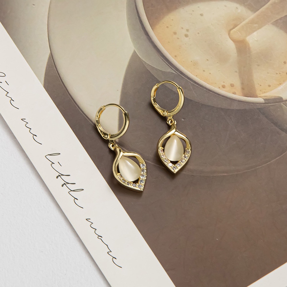 Bông Tai Hình Giọt Nước Đính Đá Opal Sang Trọng