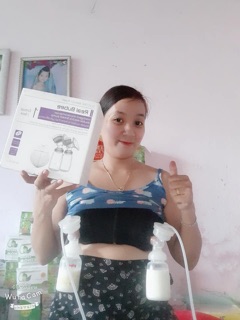 Combo máy hút sữa và áo rảnh tay(tặng vòng dâu tăm)