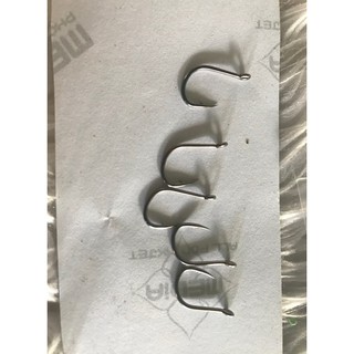 Chùm lưỡi câu cá lancer