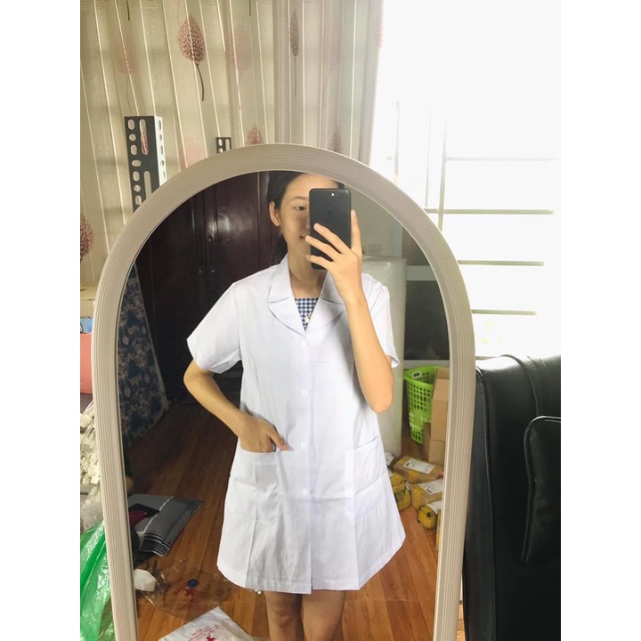 Áo Blue , Blouse Trắng Dáng Ngắn Ngang Đùi Dược Sĩ/Y Tá