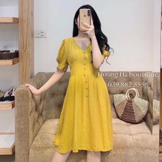 Đầm sọc vàng nút