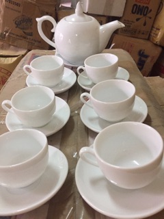 Bộ ấm chén sứ trắng Bát tràng