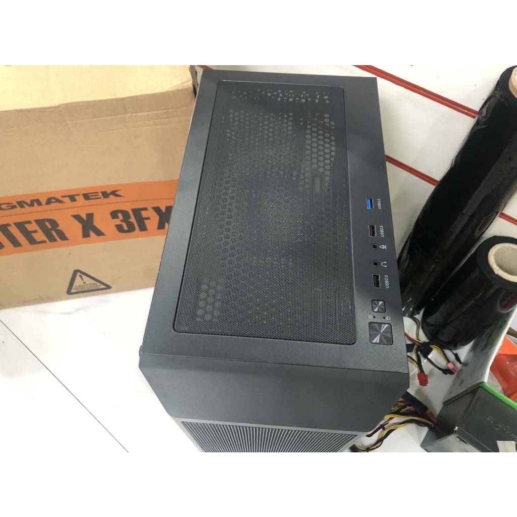 Vỏ Case(vỏ máy tính) Xigmatek Master X 3FX - 3 Fan RGB Lắp Sẵn - Mới Chính Hãng Mai Hoàng