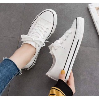 giày thể thao cổ thấp DHS