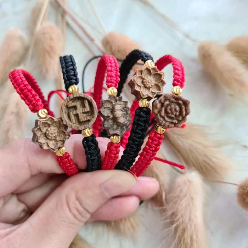 Vòng Tay Handmade Dây Chỉ  Mix Chamr Trầm Tốc - N103 | BigBuy360 - bigbuy360.vn