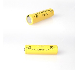 Vỉ 4 viên pin AA 700mah