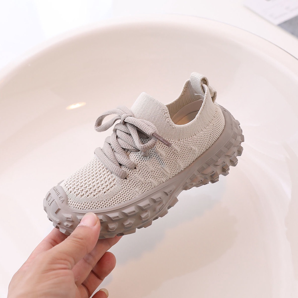 Giày Thể Thao Quai Dán Đế Mềm Nhẹ Thoáng Khí Thoải Mái Thời Trang Mùa Thu Cho Bé Trai Và Gái 5 Tuổi