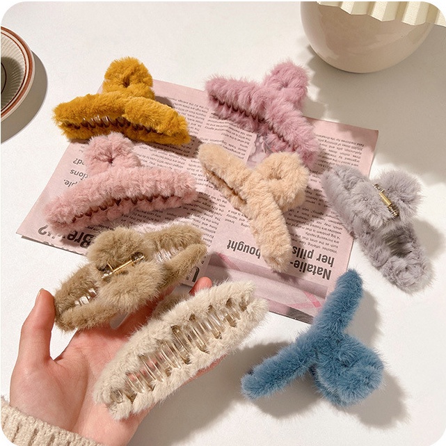 RẺ VÔ ĐỊCH  càng cua, kẹp tóc lông nhiều màu xinh nhắn phong cách hàn quốc