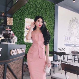Váy body sát nách phối lưới hoa bự