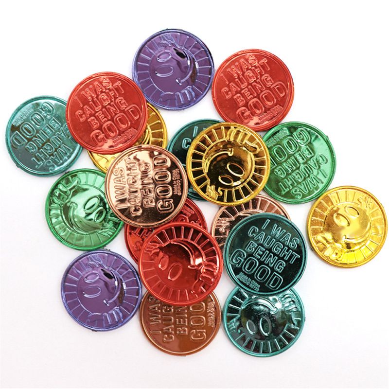 Bộ 100 Đồng Xu Vàng In Hình Mặt Cười Cướp Biển Bằng Nhựa