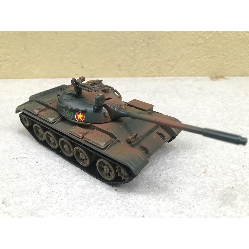 Mô hình xe TANK 390 Việt Nam 1:43