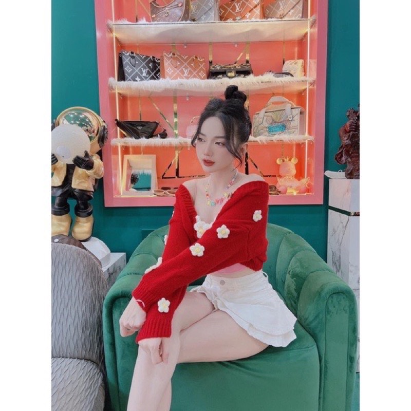 Áo khoác lửng gắn hoa len xinh đẹp BH8 nhé