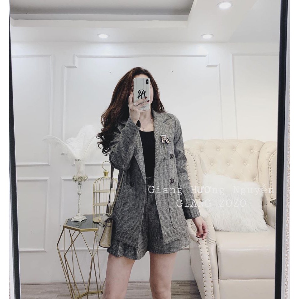 Set 2 món Vest kẻ dạ mix quần sooc xếp ly siêu sang