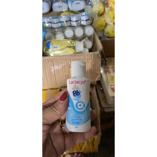 Sữa tắm thảo dược cho bé