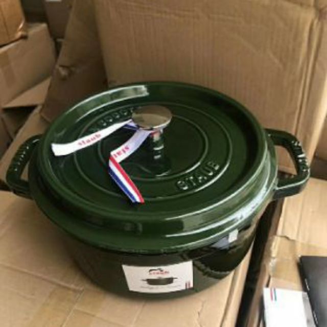 Nồi gang tráng men Staub la cocotte 24cm