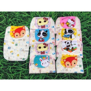 3 khăn thấm mồ hôi lưng cho bé