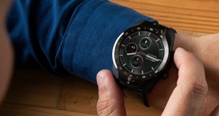 Đồng hồ thông minh Ticwatch Pro
