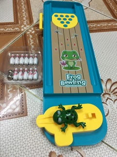 Đồ chơi ném Bowling cho bé