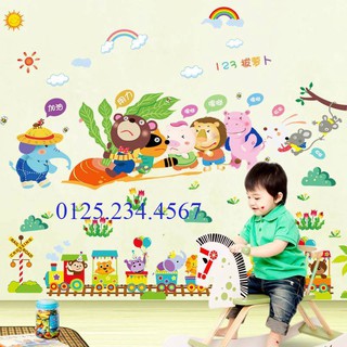 Decal dán tường Combo 2 tranh thú nhổ củ cải+ đoàn tàu happy