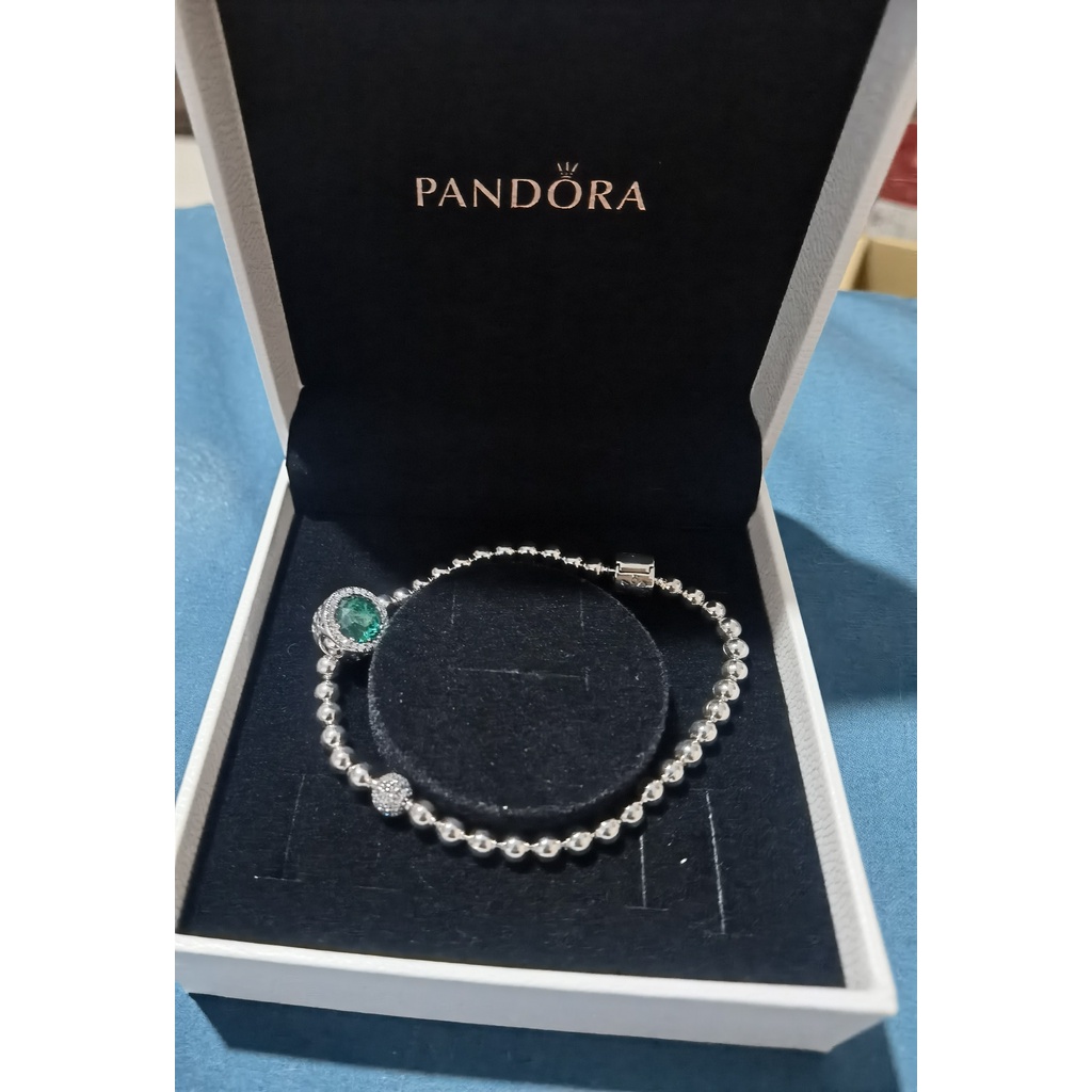 Màu xanh lá cây sáng bóng quyến rũ trái tim cho hạt đeo tay