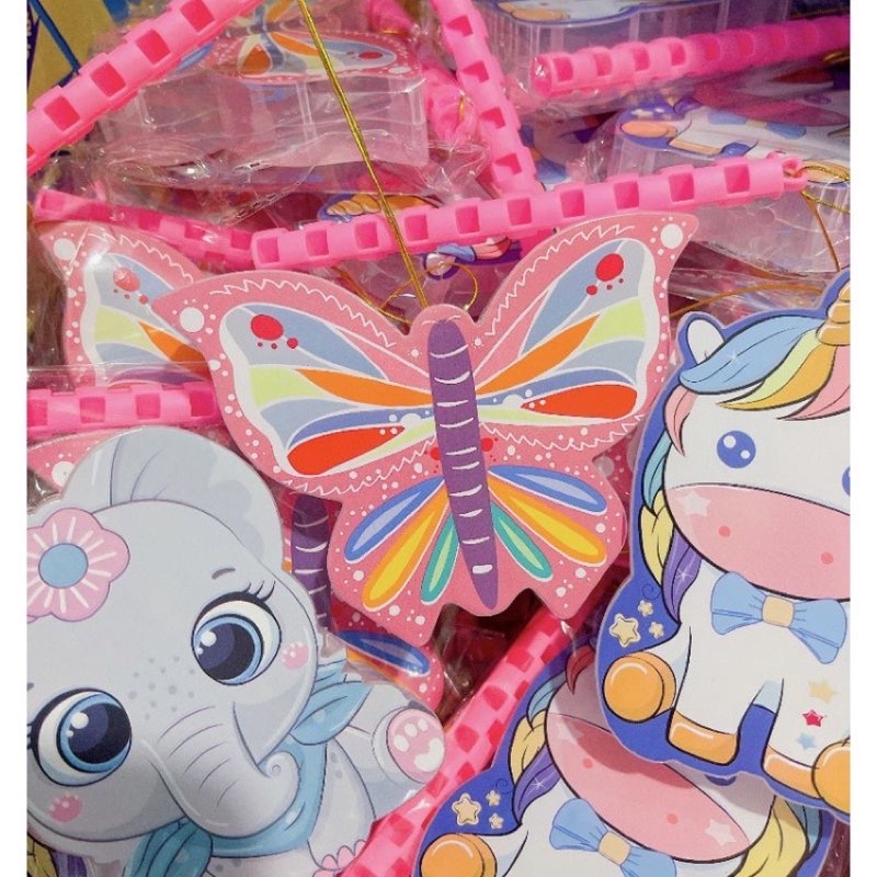 Đèn Lồng Trung Thu - Đèn Nhựa Có Đèn Ngựa Pony Hồng