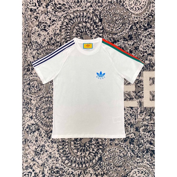 Áo thun ngắn tay cổ tròn unisex màu trắng logo thương hiệu Adidas x Gucci GC/GG cao cấp