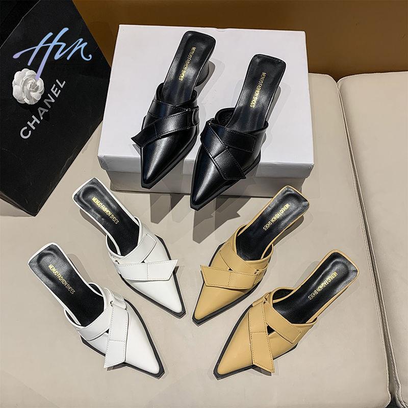 Dép Bít Mũi Nhọn Gót Vừa Dày Dặn Phong Cách Âu Mỹ Mới