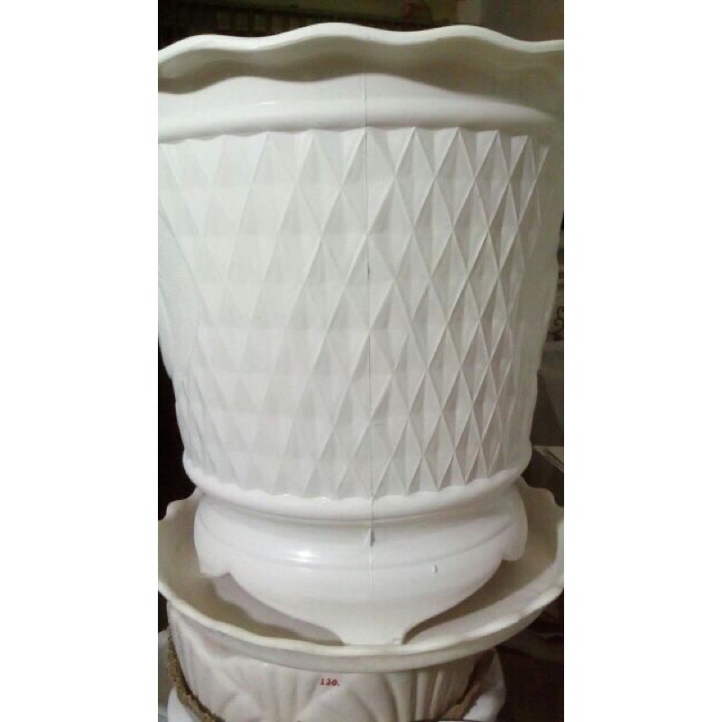chậu nhựa hình trái đào trắng size to 41*39cm trồng hoa cây cảnh