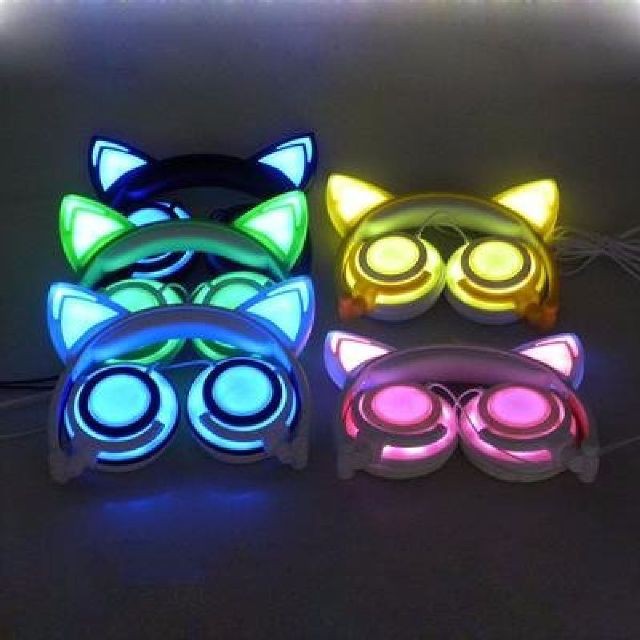 Headphone Tai Mèo Có Đèn Nháy Led Siêu Cute Đáng Yêu