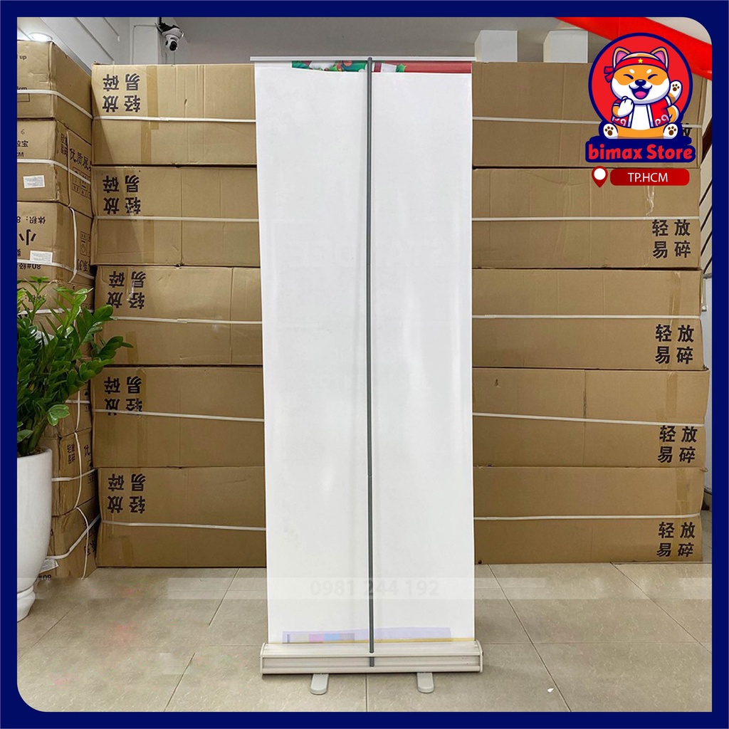 Standee Cuốn Bằng Chất Liệu Nhựa