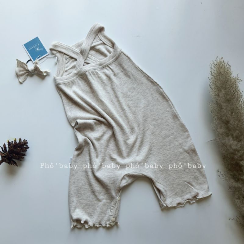 bộ liền thân bé gái