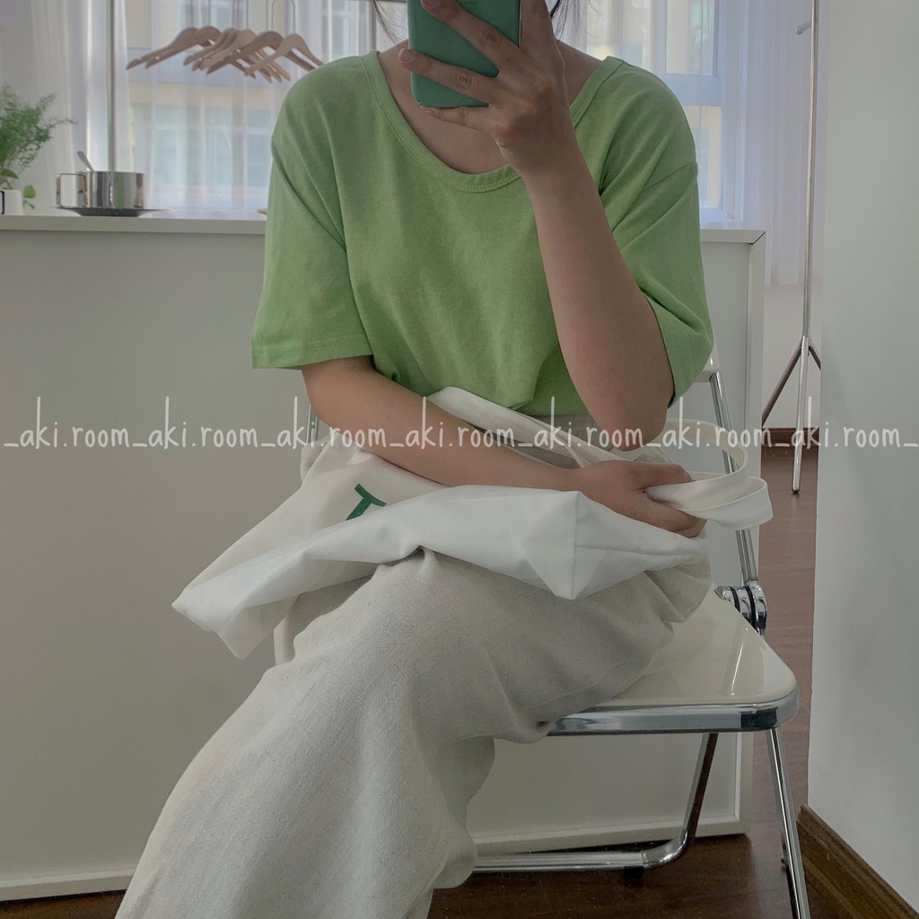 Áo thun giấy trơn, áo phông giấy trơn cổ bầu chất mát form rộng MLL | BigBuy360 - bigbuy360.vn