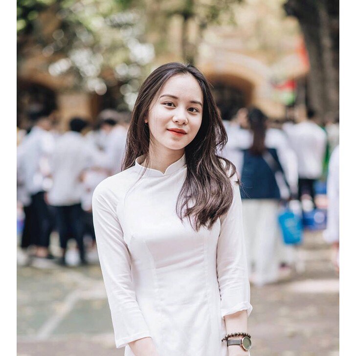 Áo Dài Truyền Thống,Áo Dài Học Sinh May Sẵn đứng fom chất lụa mỹ cao cấp phù hợp với mọi lứa tuổi