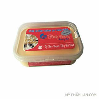 Kem dưỡng trắng da bông hồng hoàng gia