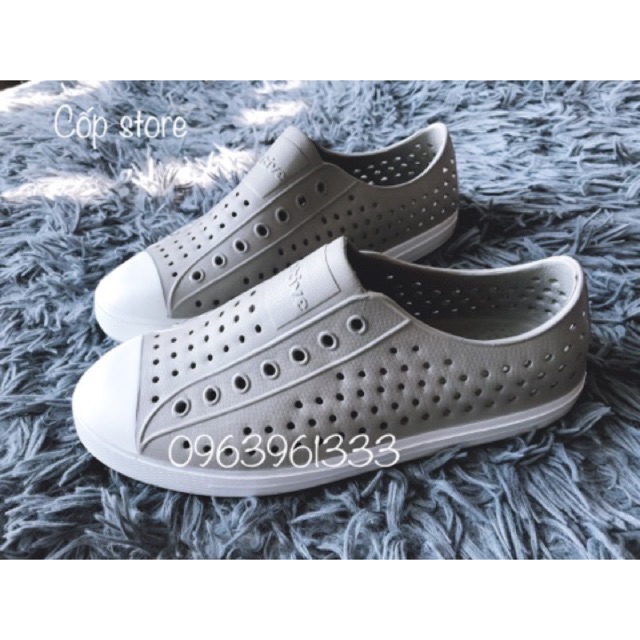 [TẶNG 4 JITBIZ] -Giày Nhựa Native Jefferson - Chất Nhựa E.V.A Siêu Nhẹ, Không Thấm Nước - MÀU XÁM TRẮNG