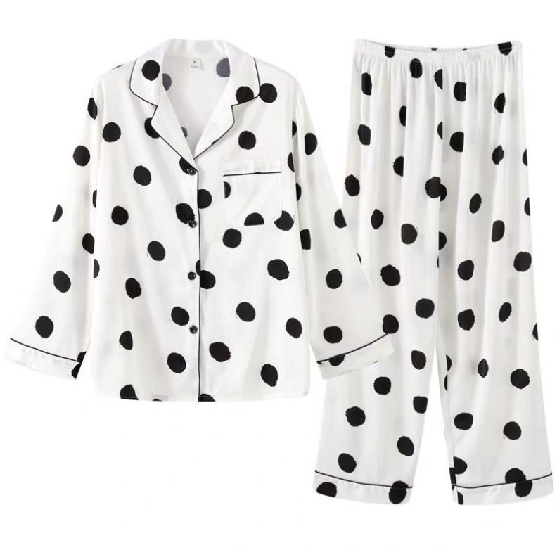 Bộ ngủ lụa Pijama hoạ tiết chữ cái hàng cao cấp