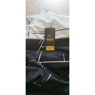 Áo thun dài tay kẻ sọc hot 2020 | BigBuy360 - bigbuy360.vn