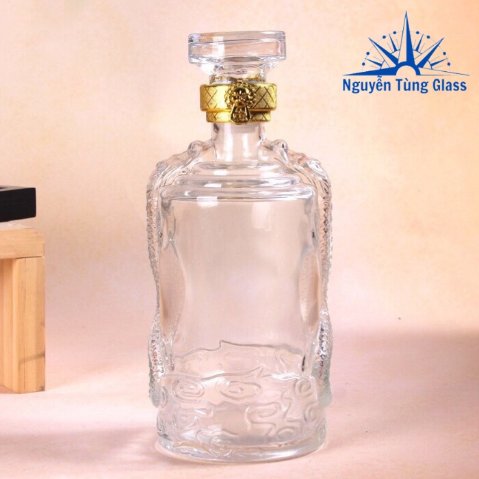 Chai Đựng Rượu Thủy Tinh Rồng Nổi 500ml Cao Cấp