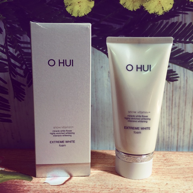 Sữa rửa mặt trắng da ohui white 160ml
