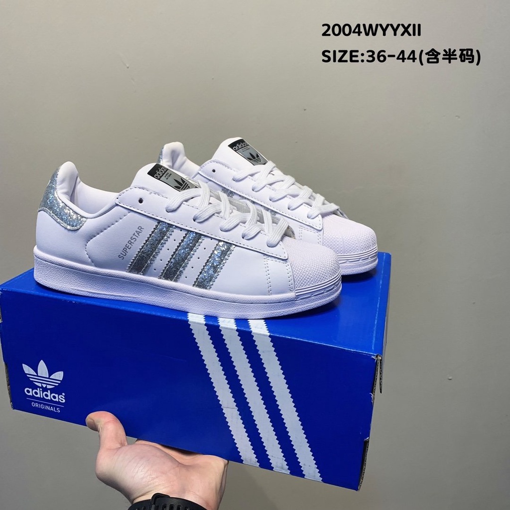 Giày Thể Thao Adidas Originals Superstar Đế Mềm Màu Xanh Dương Cổ Điển Dễ Phối Đồ