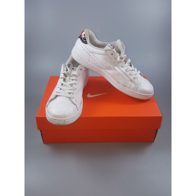 Giầy Nike tennis classic ultra leather hot lava