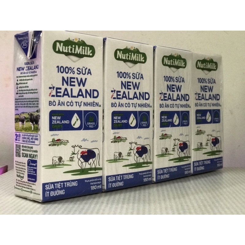 1 Lốc Sữa New zealand Ít Đường 180ml/Lốc 4 hộp